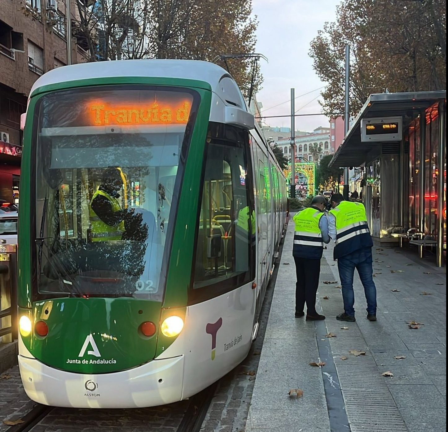Jaén.- Siguen las pruebas para la puesta en servicio del tranvía