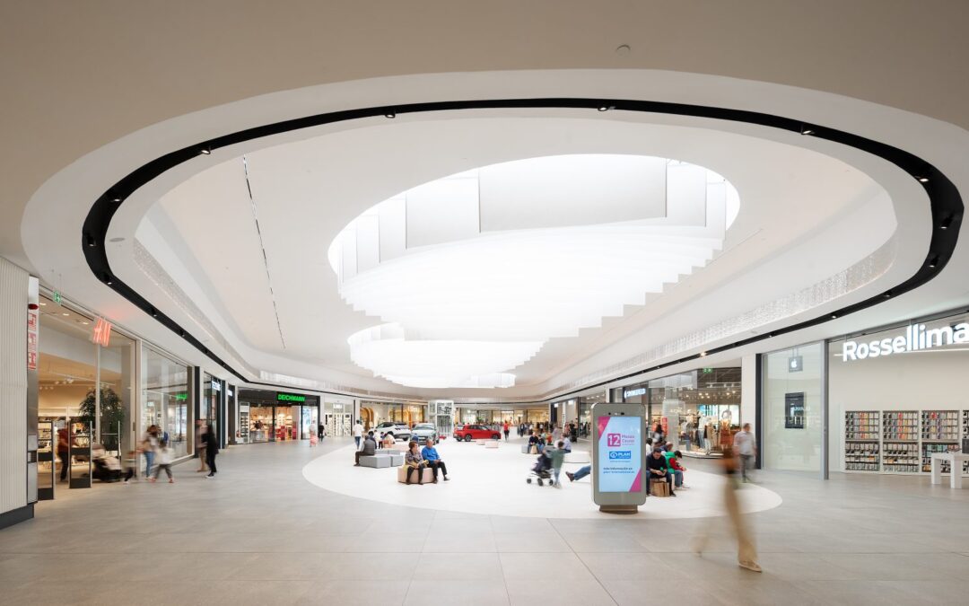 Jaén Plaza convierte las tardes de verano en un plan para toda la familia
