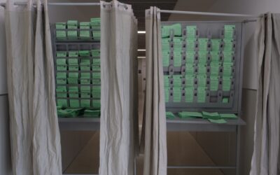 El escrutinio del voto CERA de las elecciones de Andalucía concluye sin cambiar el reparto de escaños