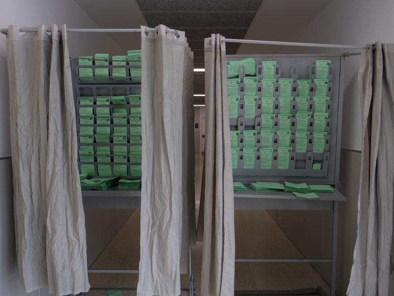 El escrutinio del voto CERA de las elecciones de Andalucía concluye sin cambiar el reparto de escaños