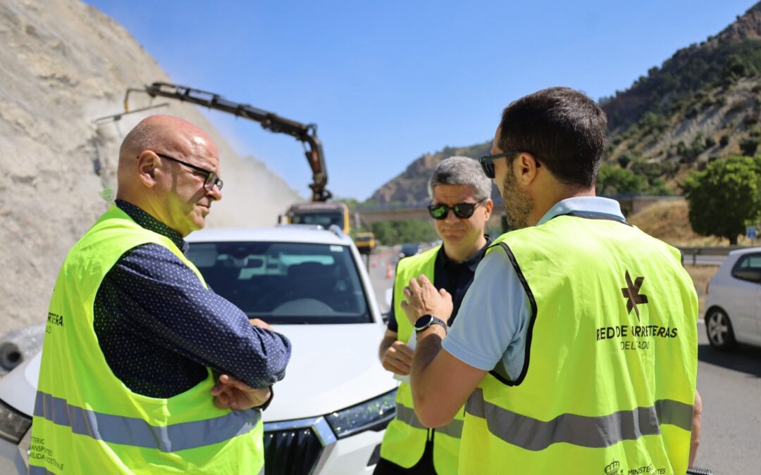 El Gobierno invierte más de 30 millones en la A-44 con la rehabilitación de 18 kilómetros de firme, obras de emergencia y modernización de túneles
