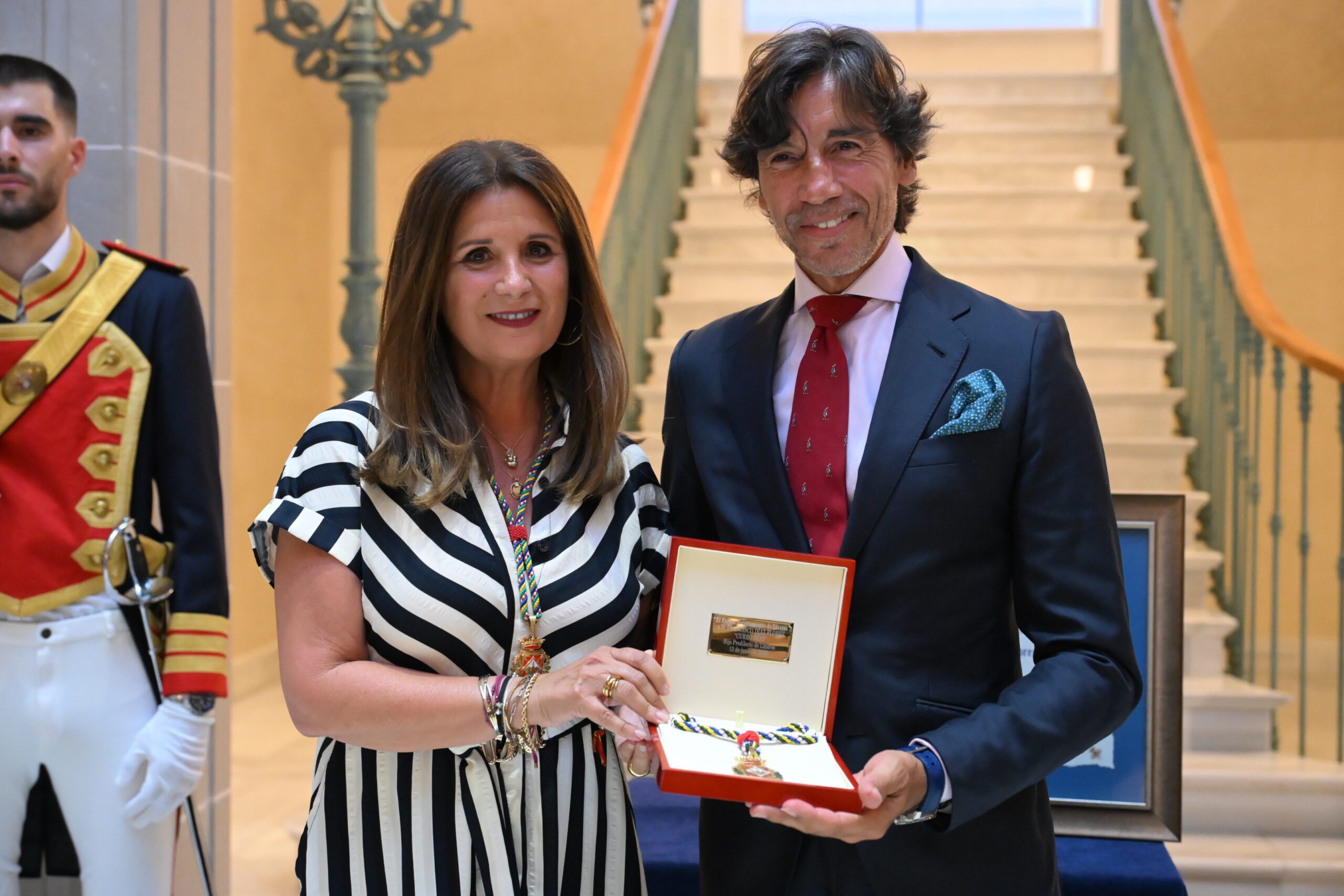 20260612 – El torero Curro Díaz recibe oficialmente la distinción honoraria como Hijo Predilecto de la Ciudad (2 )