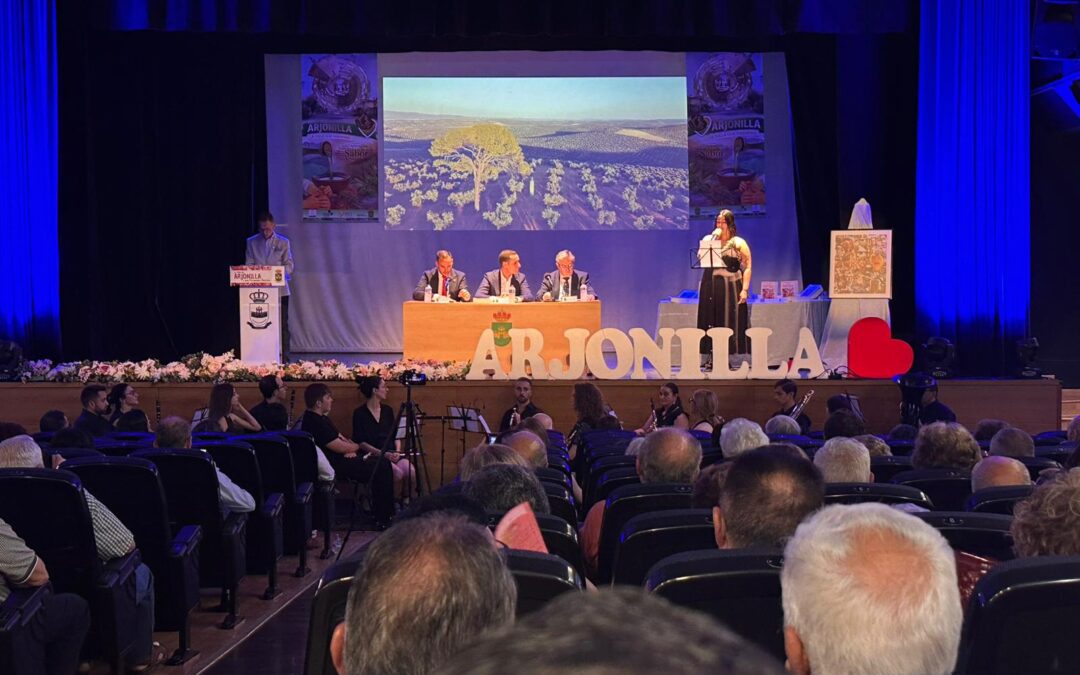Arjonilla presenta el libro más completo escrito hasta ahora sobre su historia y sus personajes ilustres