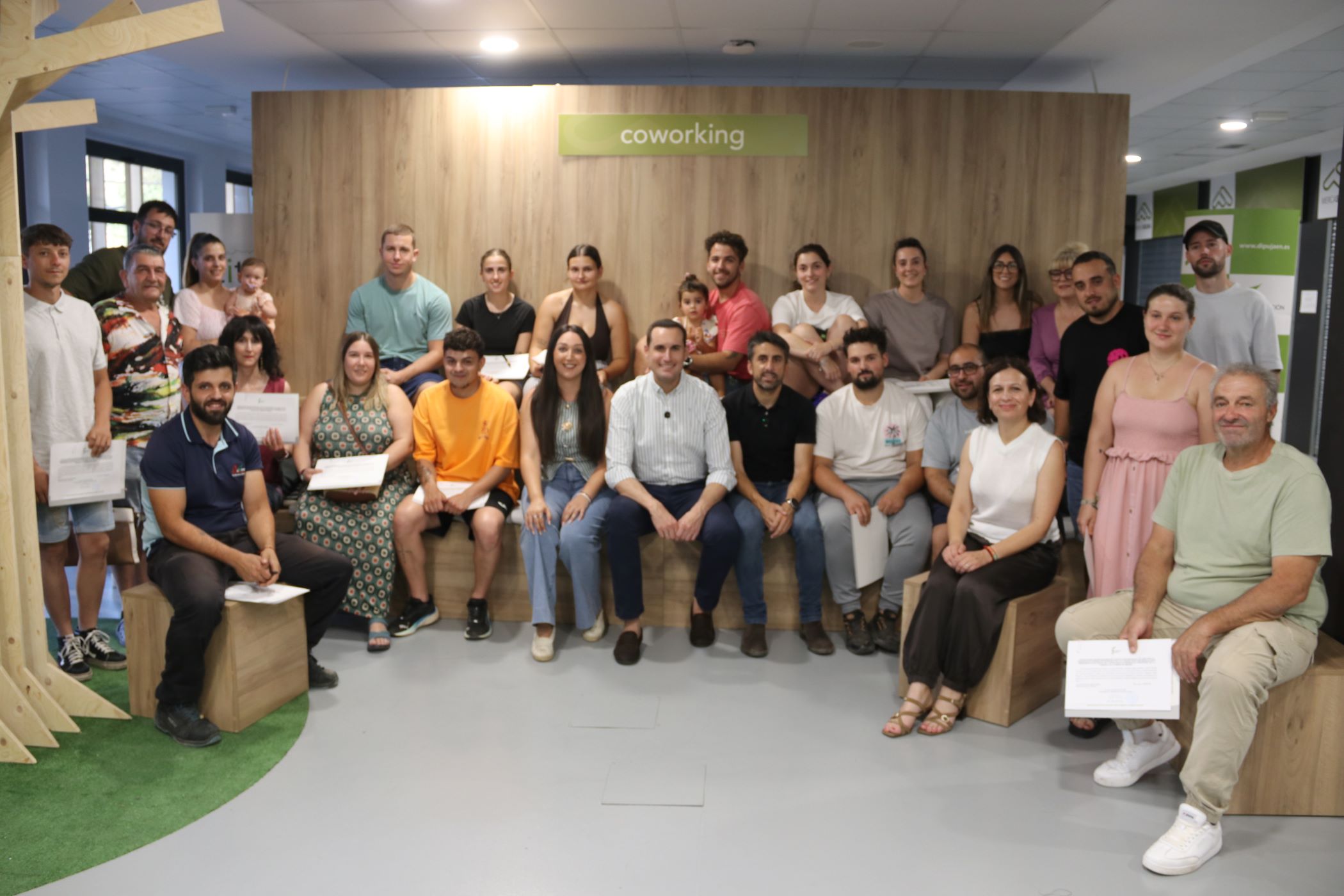 20260622 Entrega ayudas viviendas jóvenes Sierra de Segura 1ok