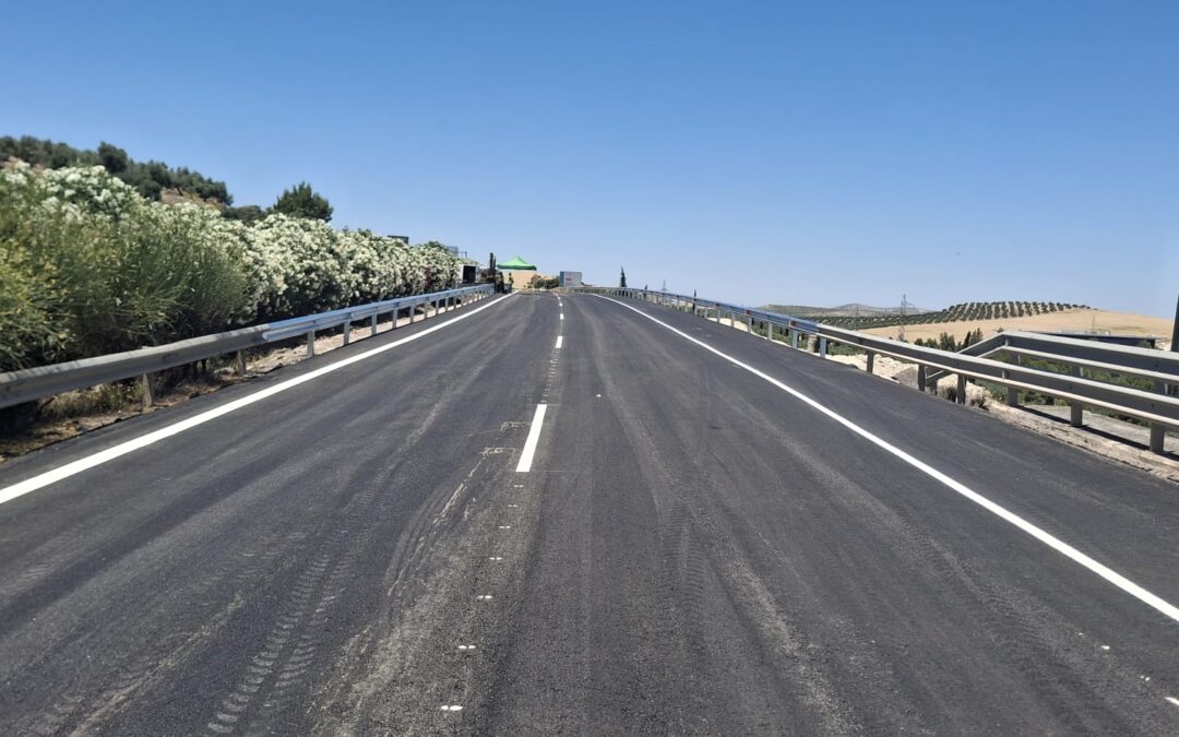 Reabierto el tramo norte de la A-316 en la entrada a Jaén y habilita un vado inundable en la A-6000 sobre el Guadalbullón