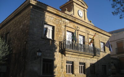 El Ayuntamiento de Mengíbar responde a la información sobre la denuncia de un funcionario municipal
