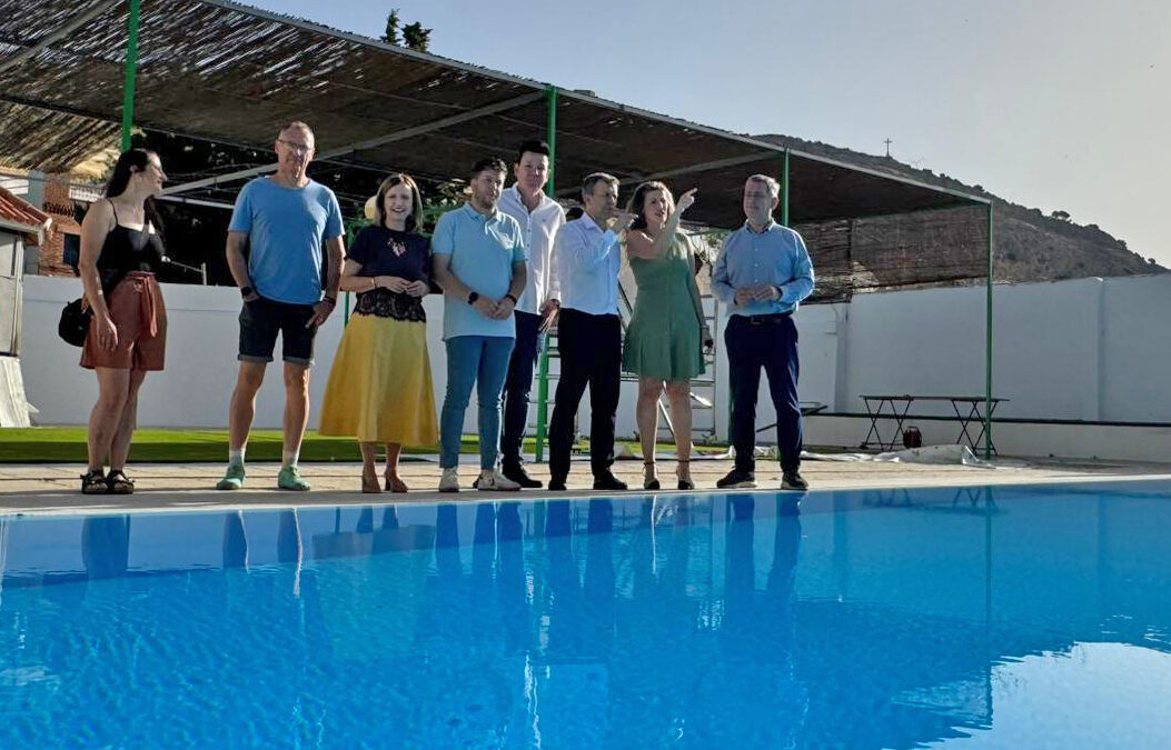 La piscina municipal de El Tomillo reabrirá este fin de semana tras una renovación integral
