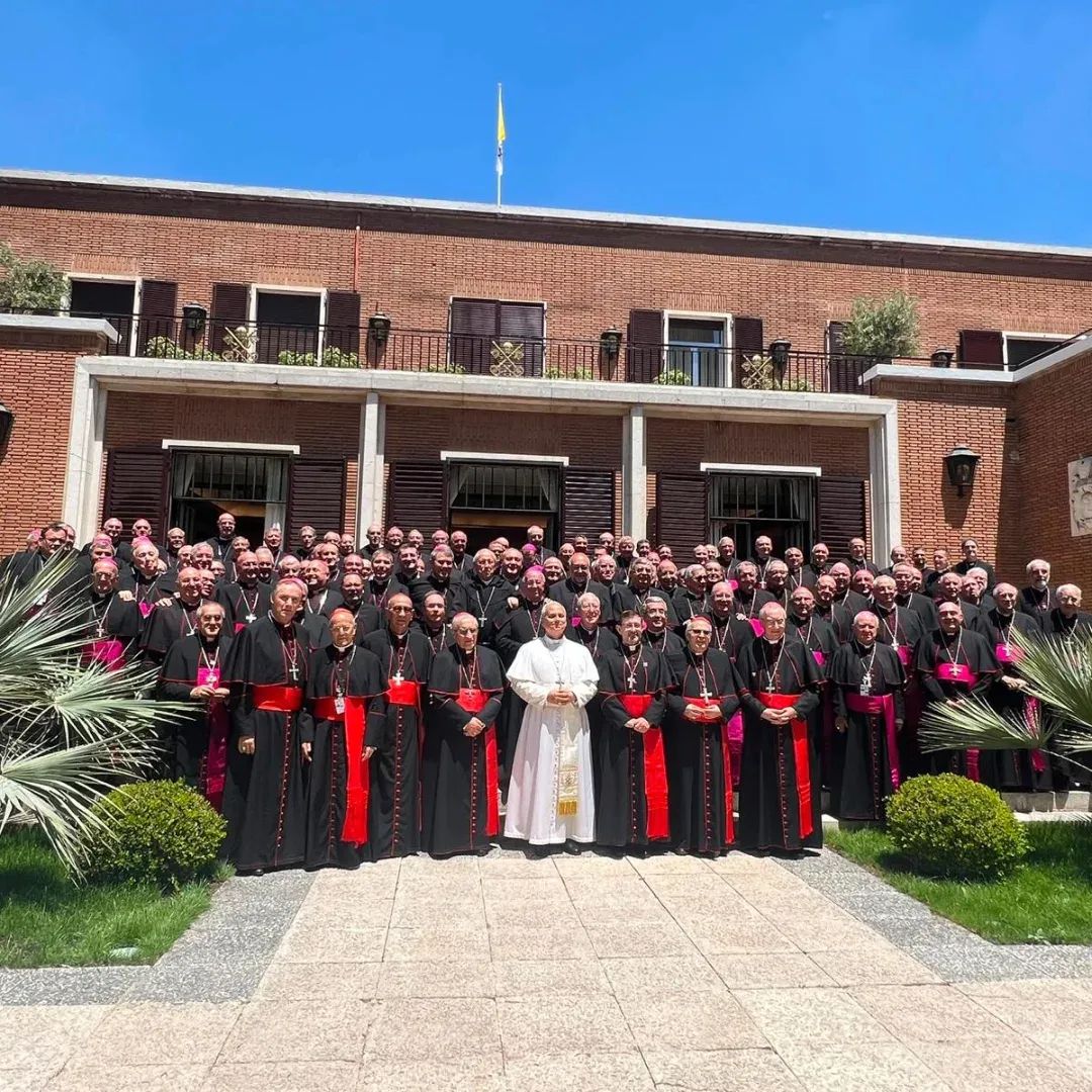Obispo Visita Apostólica 8 de junio (3)-1