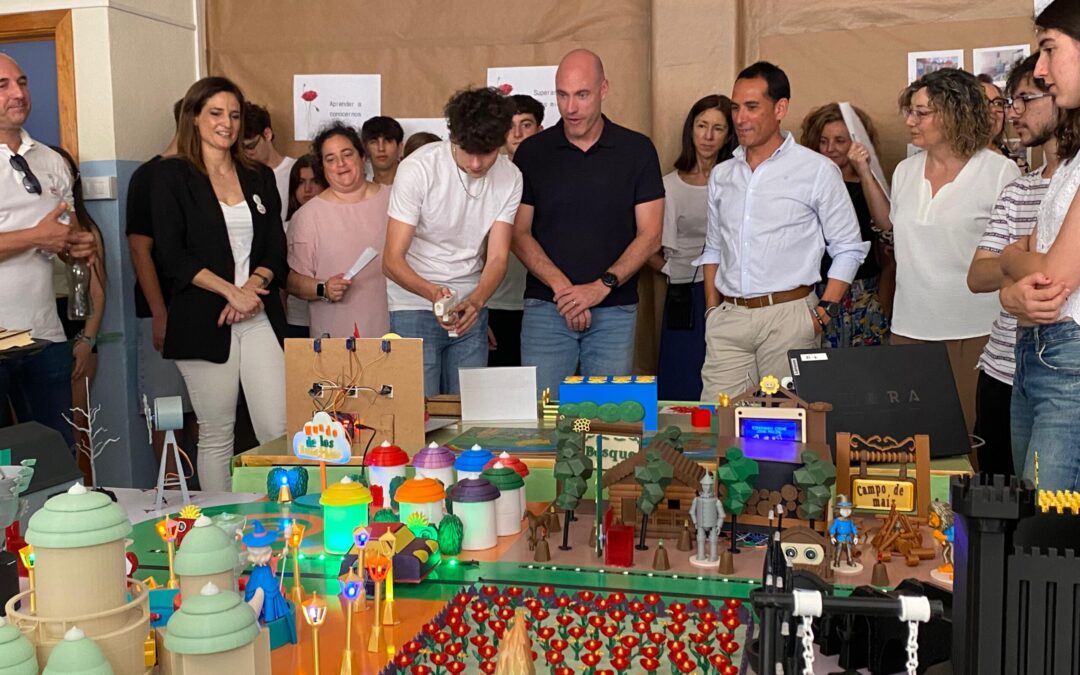 El IES Santo Reino de Torredonjimeno presenta ‘EmOZionarTech’, un proyecto que fusiona psicología, arte y tecnología STEAM con una línea específica para alumnado con TEA
