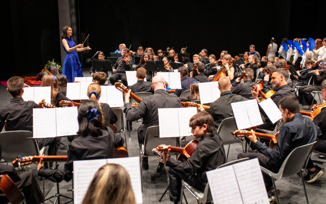 El Teatro Infanta Leonor vive una noche inolvidable con el concierto del 25º aniversario de CEMMEC