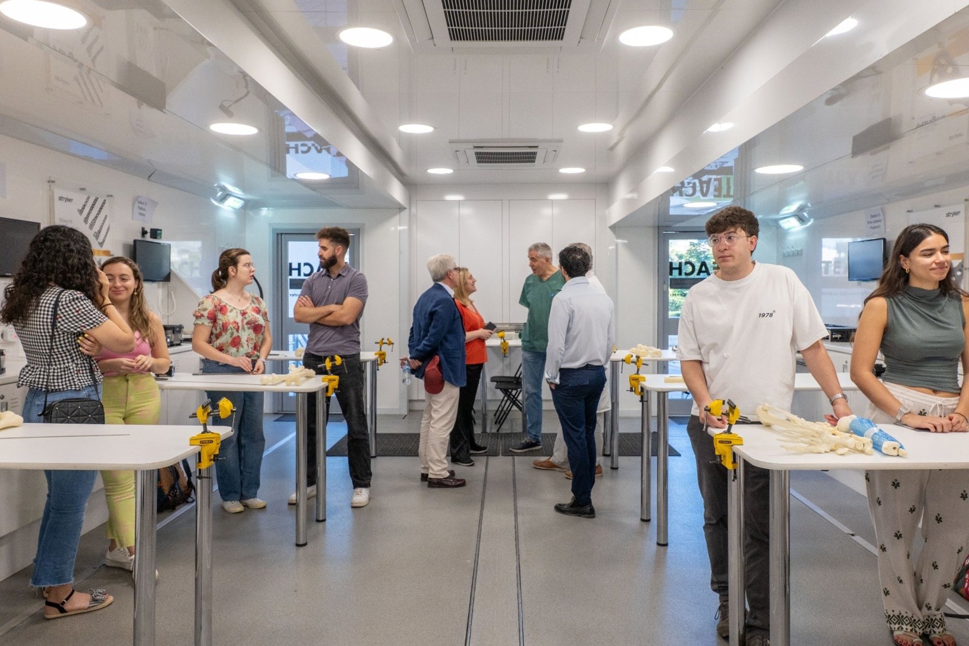 Jaén.- El Hospital de Jaén acoge una jornada de formación avanzada en cirugía ortopédica y traumatología