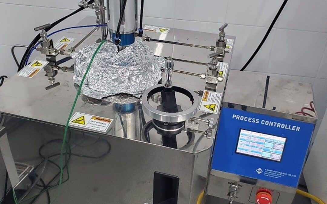 Logran obtener celulosa de residuos agrícolas solo con agua caliente a presión