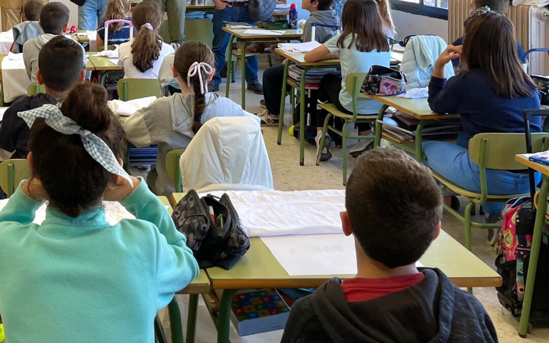 Alcalá la Real abre el plazo de solicitud de ayudas para material escolar y transporte