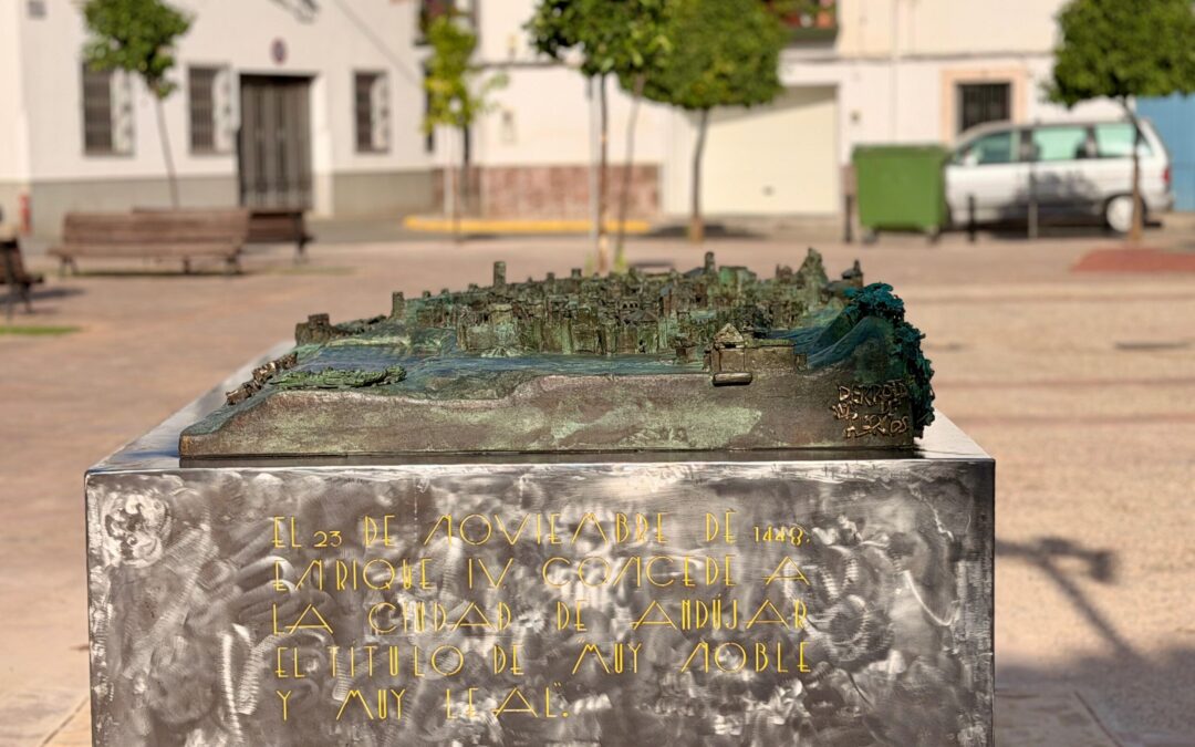 Andújar recupera su pasado con una maqueta que recrea la ciudad del siglo XVII junto a sus murallas históricas