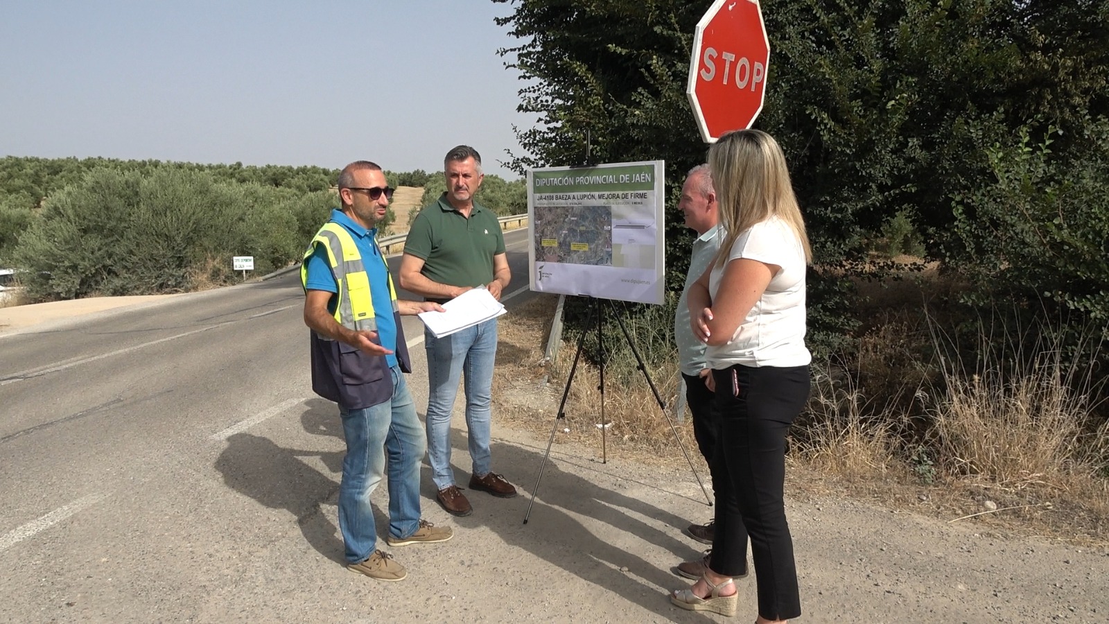 20260722 Presenta proyecto mejora carretera que une Baez a y Lupion 2