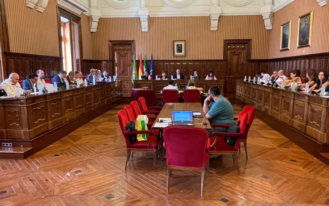 Diputación de Jaén reduce su deuda prácticamente a la mitad en los últimos 15 años