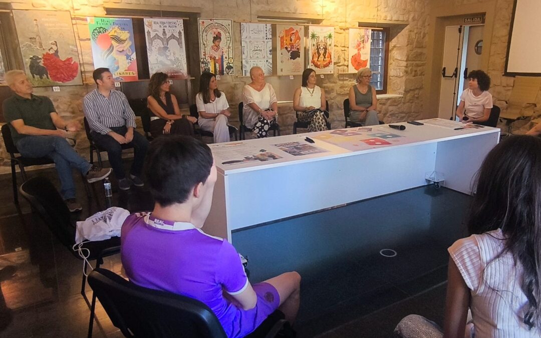 Menores tutelados por la Junta en Jaén presentan ante alcaldes y concejales sus propuestas para mejorar sus municipios
