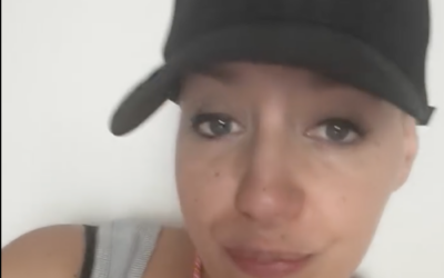 Una madre de Martos, con cáncer de mama en fase 4, pide ayuda a través de las redes: «Quiero seguir viendo crecer a mi hija»