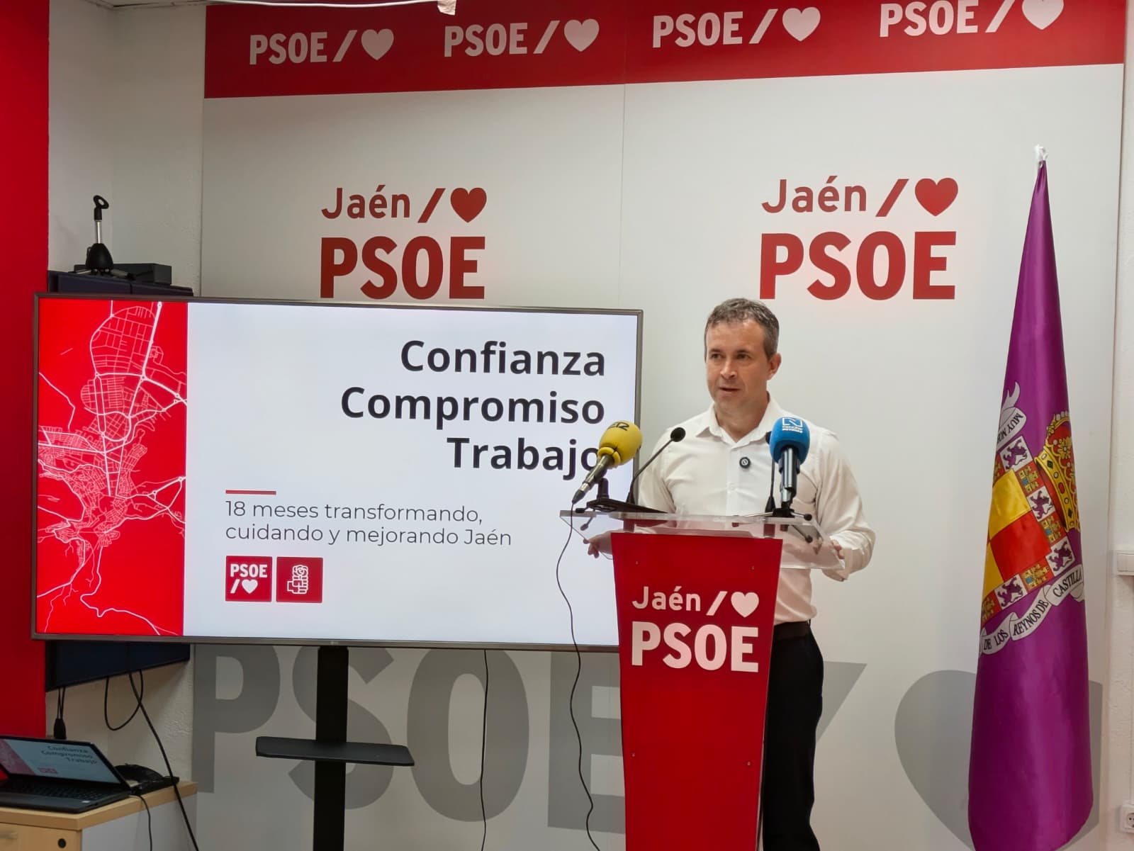 Foto Millán Rueda de prensa 1