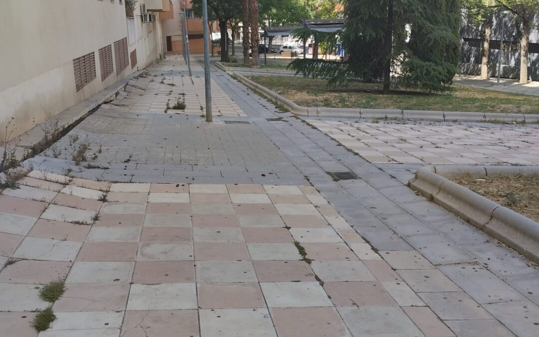 El Ayuntamiento prevé iniciar en un mes las obras de recuperación de la calle y el parque de las Sufragistas