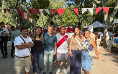 El Paseo de las Bicicletas acoge la celebración de las Fiestas Patrias del Perú en Jaén