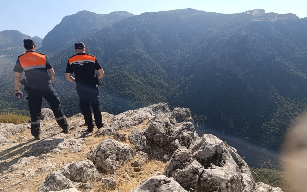 Protección Civil refuerza la vigilancia en el cinturón verde de Jaén ante el elevado riesgo de incendio