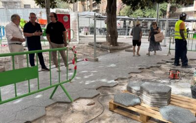 Recuperan las baldosas tipo Gaudí retiradas de la Plaza de la Constitución para reutilizarlas en otras calles  de Jaén