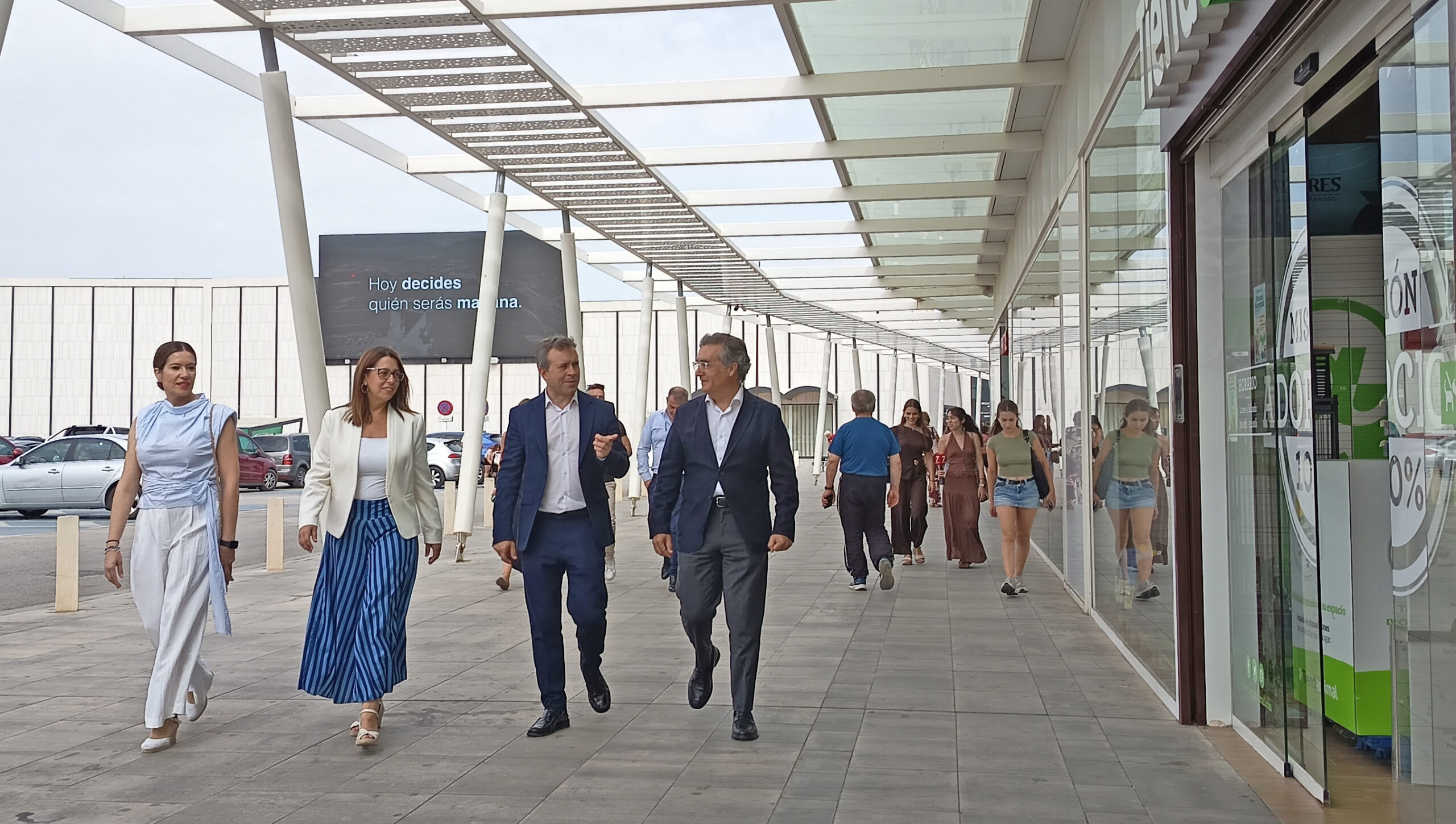 Fotografía nuevos operadores Jaén Plaza 01.jpg