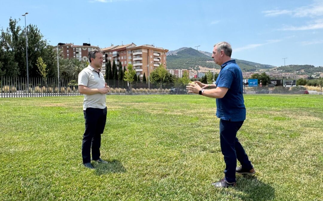 Jaén instalará en septiembre tres nuevas zonas de juego infantil en el Bulevar y las plazas Deán Mazas y San Francisco