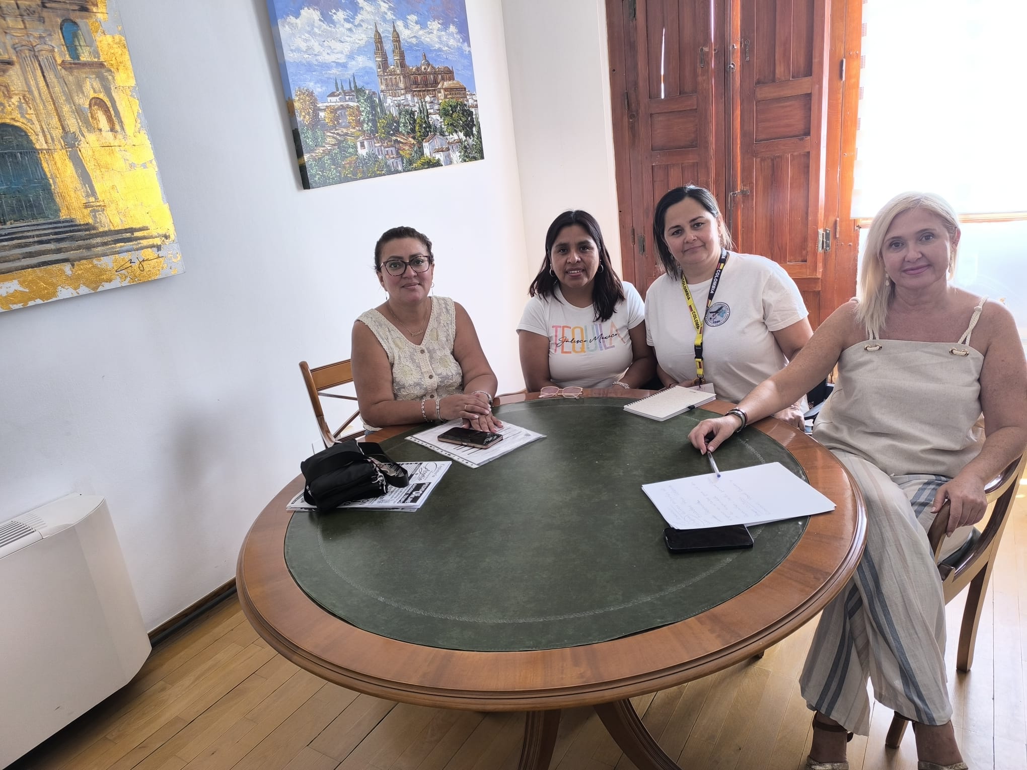 Reunion Maria Espejo con Platafor ma Emigrantes Latinos de Jaén