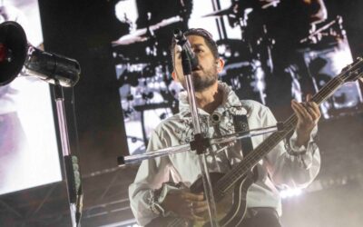 Mengíbar vive una noche histórica con el concierto de Siloé ante miles de personas
