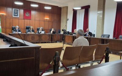 Juicio a un hombre de 82 años acusado de agredir sexualmente a sus dos nietos menores de edad