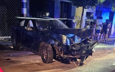 Dos jóvenes heridos en un brutal accidente en la calle Juan Montilla de Jaén