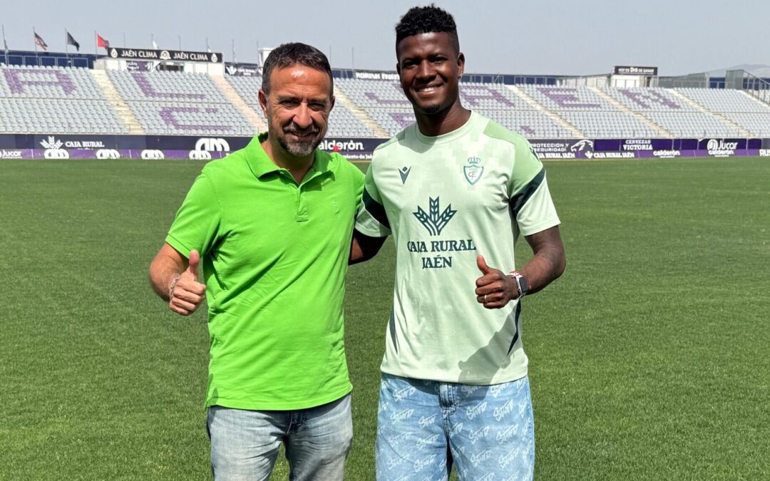 “El Manchita” Corozo, internacional ecuatoriano campeón de la Copa Sudamericana a prueba con el Real Jaén
