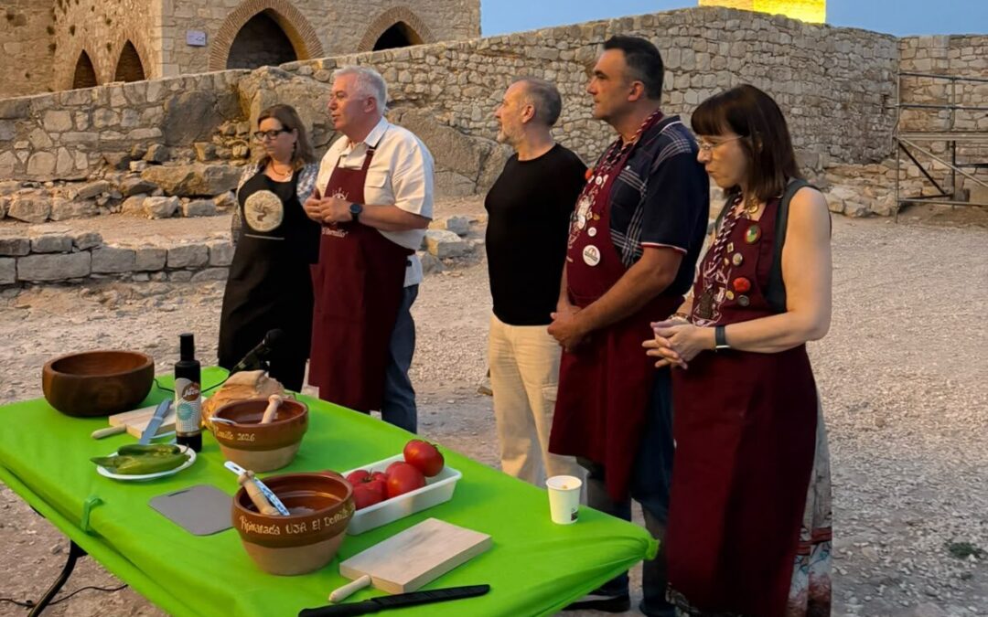 El Castillo de Santa Catalina acoge con éxito un showcooking de gastronomía jiennense dentro de «Jaén no duerme en verano»
