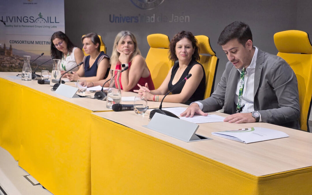 Más de 100 investigadores participan en Jaén en un encuentro de LivingSoiLL sobre la salud de los suelos agrícolas