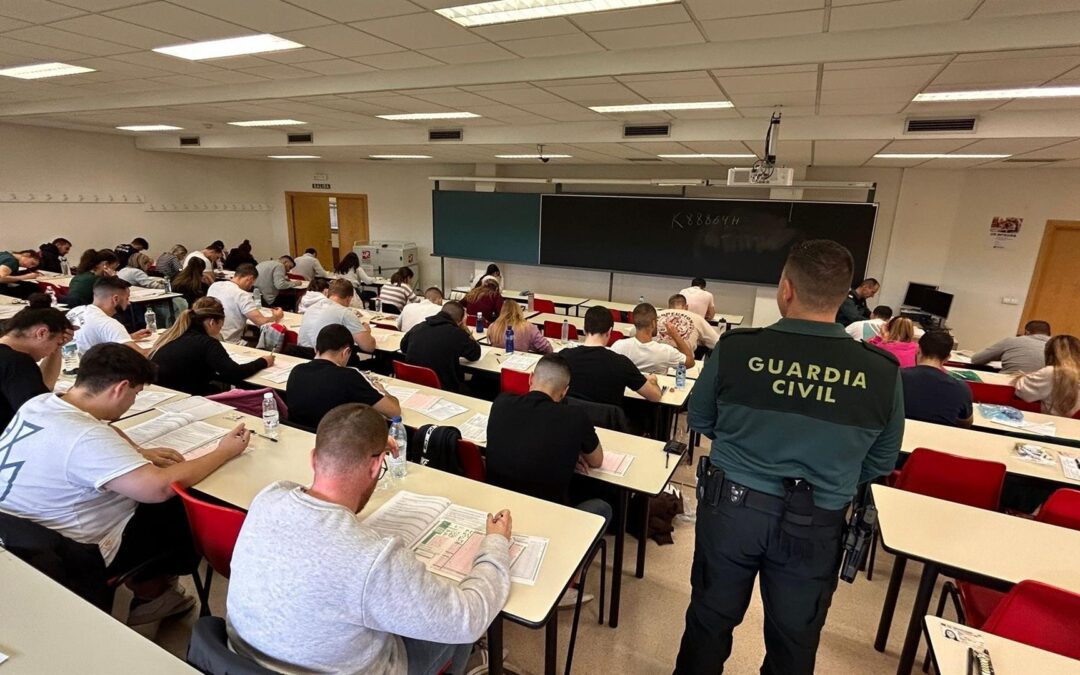 Más de 2.800 personas participan este sábado en Baeza en las pruebas para ingresar en la Guardia Civil