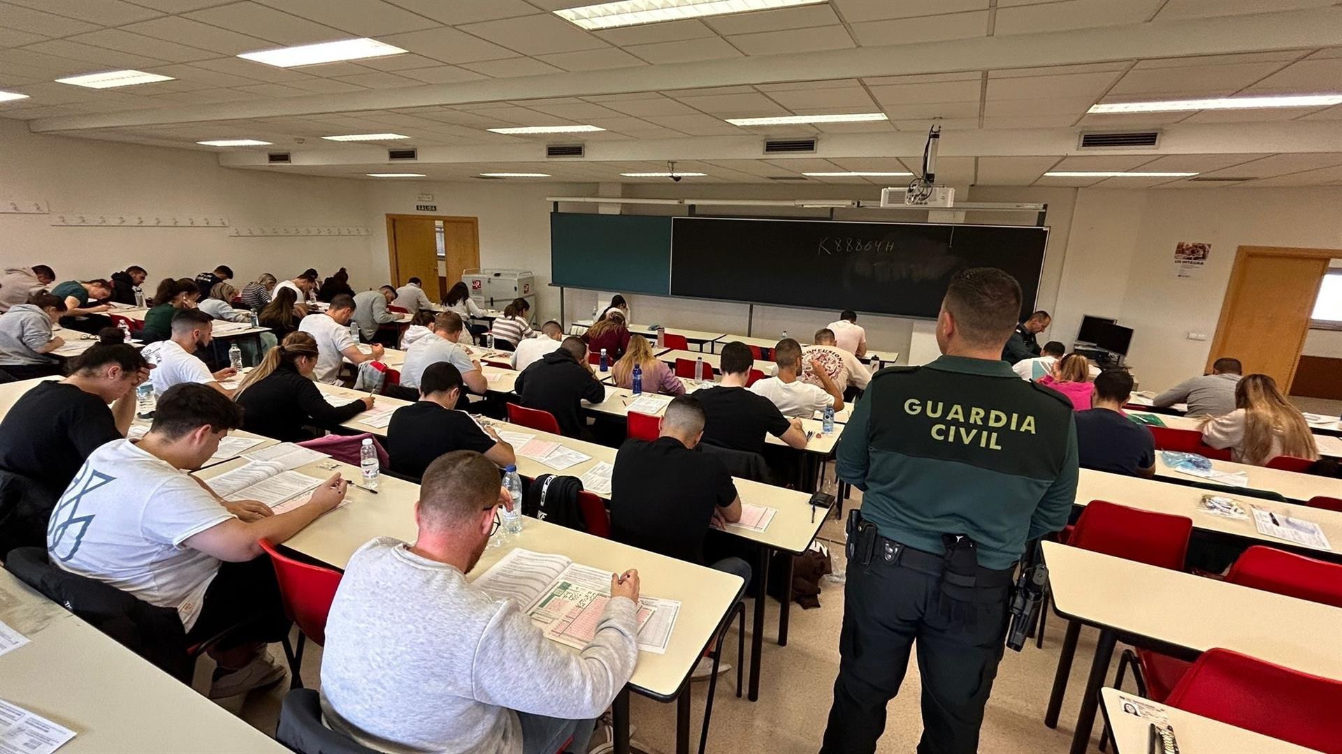 Más de 2.800 personas participan este sábado en Baeza en las pruebas para ingresar en la Guardia Civil