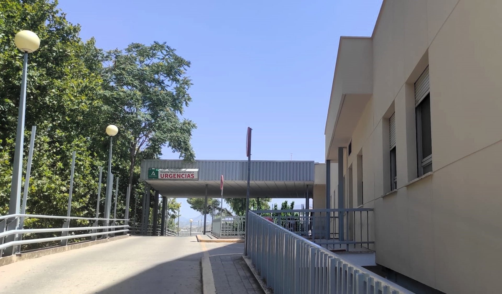 Jaén.- El Hospital de Jaén asegura haber reforzado la plantilla de neurólogos para reducir las demoras