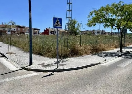Alcalá la Real impondrá multas coercitivas a los propietarios que no desbrocen sus solares