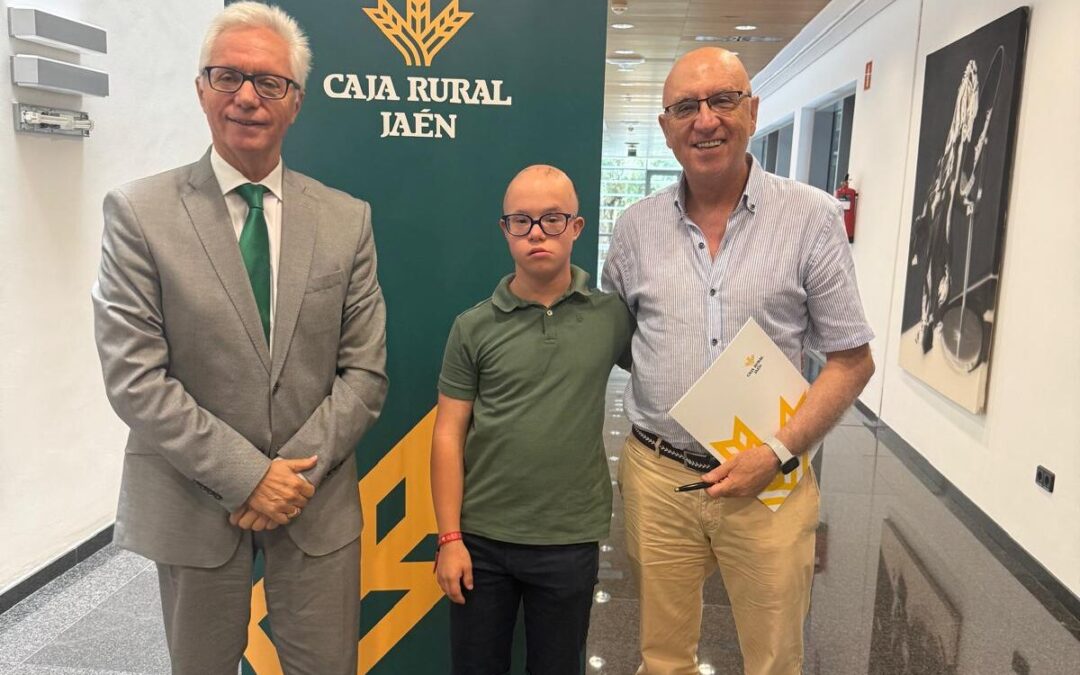 Caja Rural de Jaén apoya la proyección deportiva de Marcos Valsera junto al CDTM Hujase Jaén