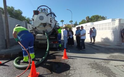 El Ayuntamiento invierte 450.000 euros en la mejora y limpieza del saneamiento de Puente Tablas