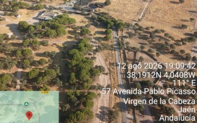 Declarado y en fase de control un incendio forestal en Andújar, cerca del Santuario de la Virgen de la Cabeza