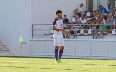 Toni Caracuel renueva hasta 2029 y jugará cedido la próxima temporada en la UD Torre del Mar