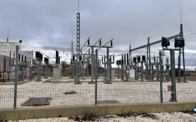Alcalá la Real impulsa la mejora de los servicios deportivos y de las infraestructuras eléctricas del municipio
